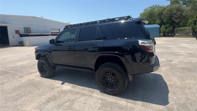 Photo of 2021 Midnight Black Metallic Toyota 4Runner
