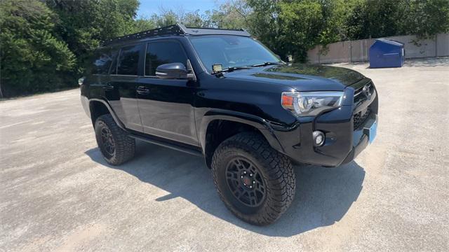 Photo of 2021 Midnight Black Metallic Toyota 4Runner