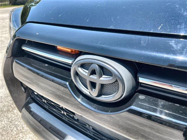 Photo of 2021 Midnight Black Metallic Toyota 4Runner