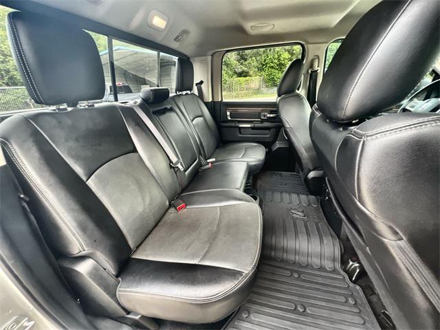 Photo of 2017 Bright Silver Metallic Clearcoat RAM 1500