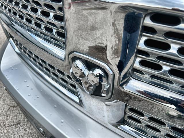 Photo of 2017 Bright Silver Metallic Clearcoat RAM 1500