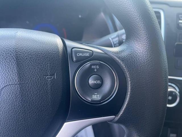 Photo of 2014 Gray Honda Civic