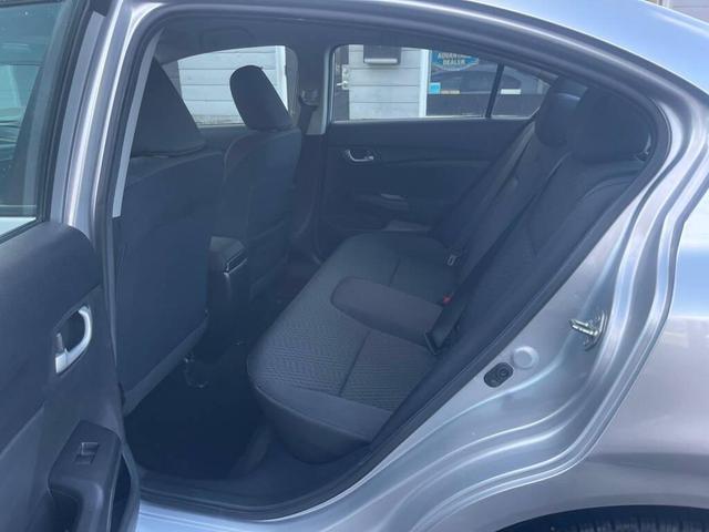 Photo of 2014 Gray Honda Civic