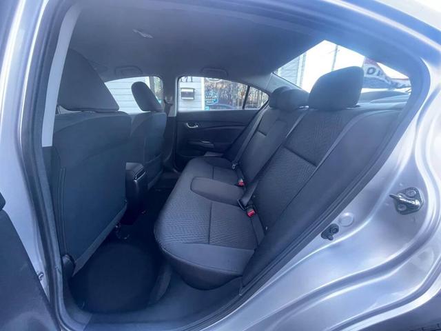 Photo of 2014 Gray Honda Civic