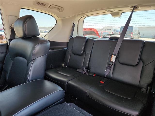 Photo of 2024 Gray INFINITI QX80
