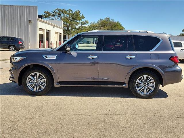 Photo of 2024 Gray INFINITI QX80