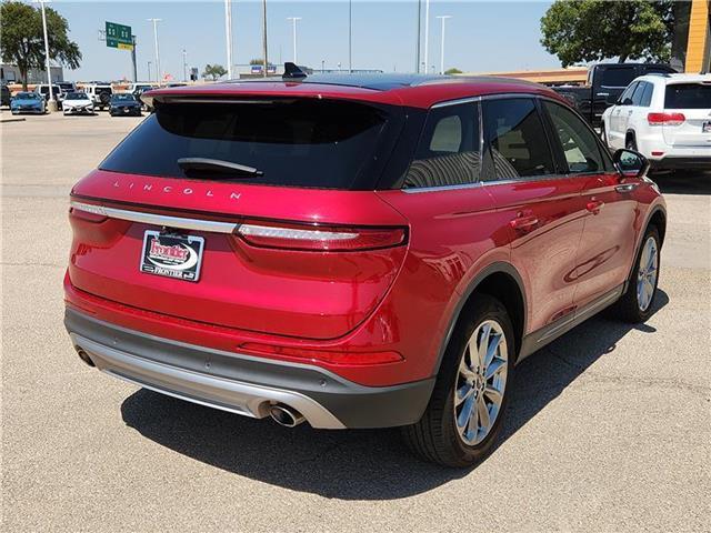 Photo of 2021 Red Carpet Lincoln Corsair