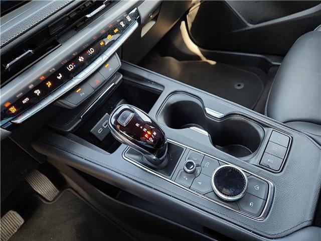 Photo of 2024 Silver Cadillac XT4