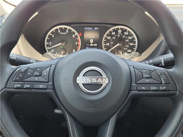 Photo of 2024 Black Nissan Sentra