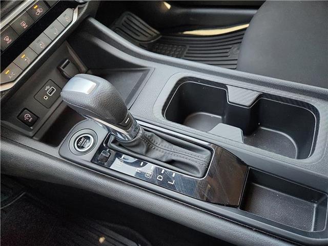 Photo of 2024 Black Nissan Sentra