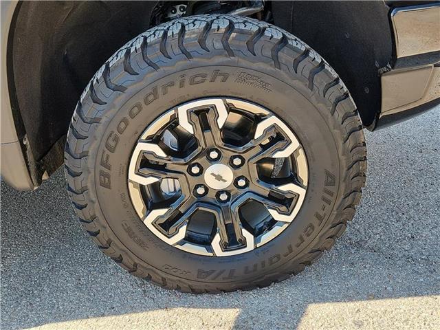 Photo of 2024 Blue Chevrolet Silverado 1500