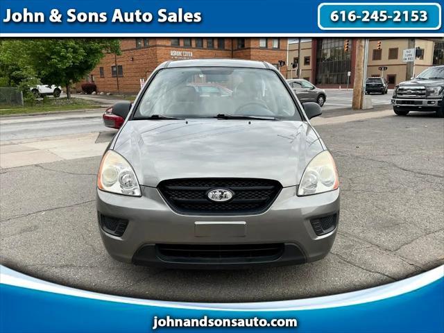 2009 Kia Rondo