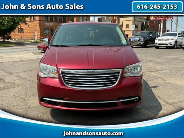 2012 Chrysler Town & Country
