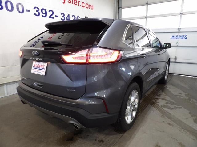 Photo of 2022 Gray Ford Edge