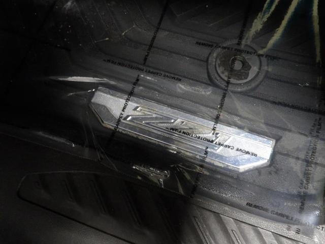 Photo of 2021 White Chevrolet Silverado 1500
