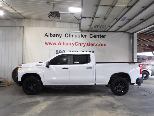 Photo of 2021 White Chevrolet Silverado 1500