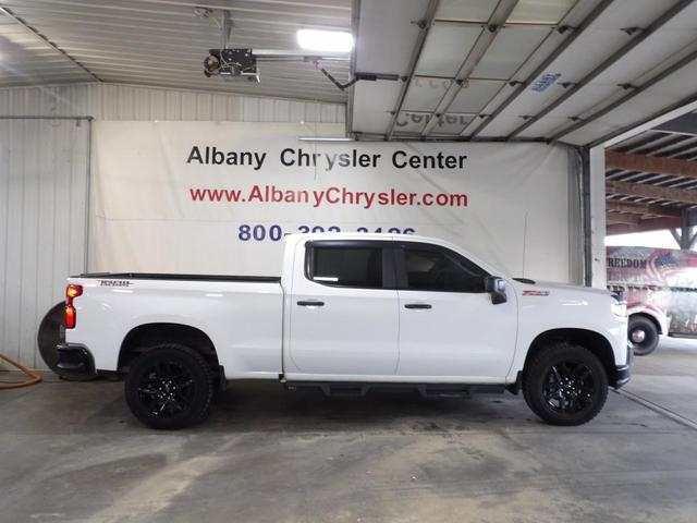 Photo of 2021 White Chevrolet Silverado 1500