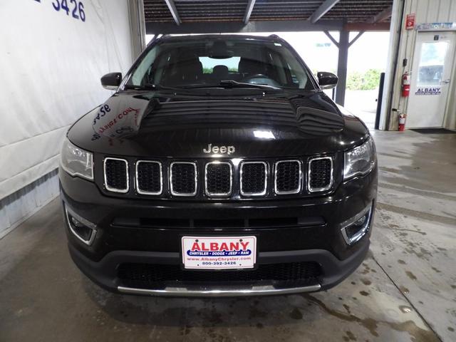 Photo of 2018 Black Jeep Compass