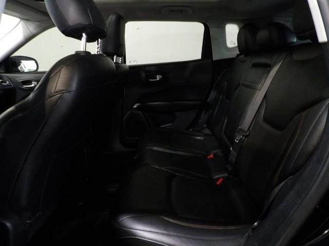 Photo of 2018 Black Jeep Compass