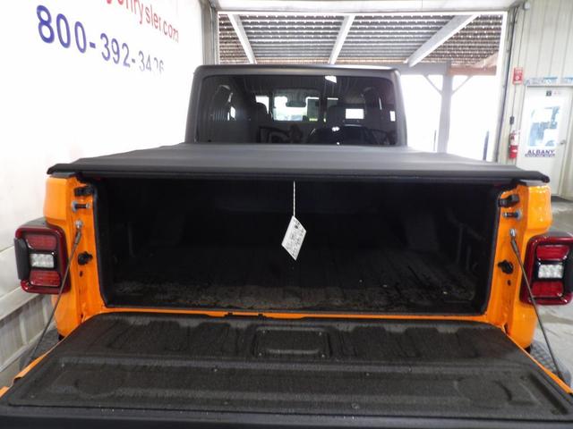 Photo of 2025 JOOSE Jeep Gladiator