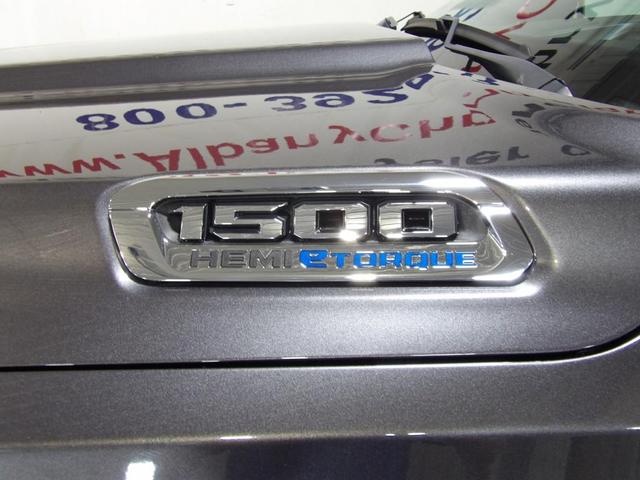 Photo of 2021 Gray RAM 1500