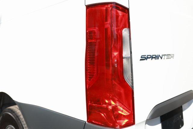 Photo of 2023 White Mercedes-Benz Sprinter 2500