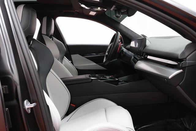 Photo of 2025 Frozen Deep Gray Metallic BMW M5