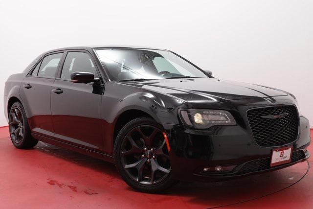 2023 Chrysler 300
