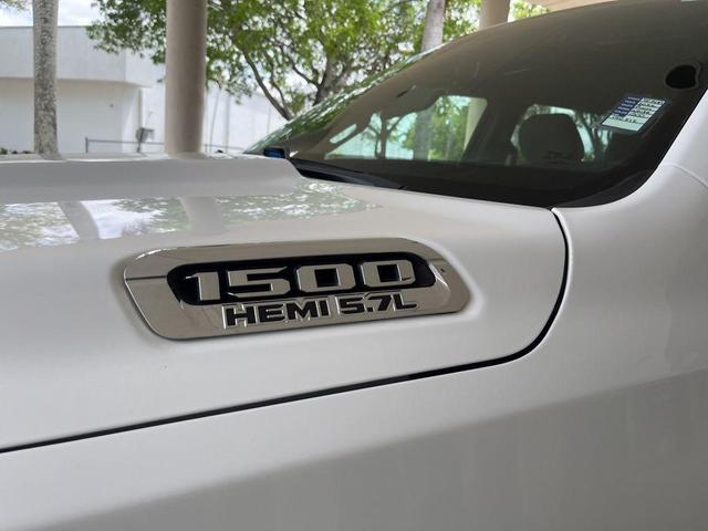 Photo of 2022 Ivory White RAM 1500