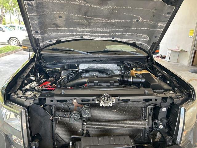 Photo of 2012 Tuxedo Black Metallic Ford F-150