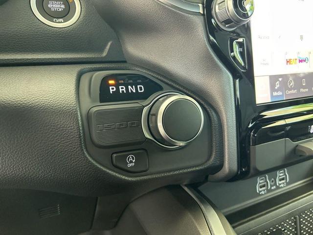 Photo of 2025 Hydro Blue Pearlcoat RAM 1500