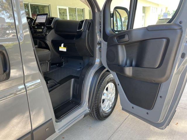 Photo of 2025 Ceramic Gray Clearcoat RAM ProMaster 2500