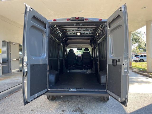 Photo of 2025 Ceramic Gray Clearcoat RAM ProMaster 2500