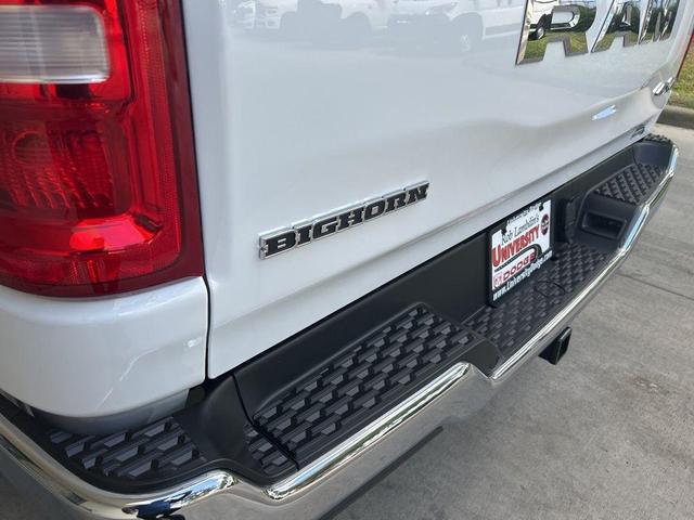 Photo of 2025 Bright White Clearcoat RAM 1500