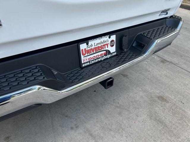 Photo of 2025 Bright White Clearcoat RAM 1500