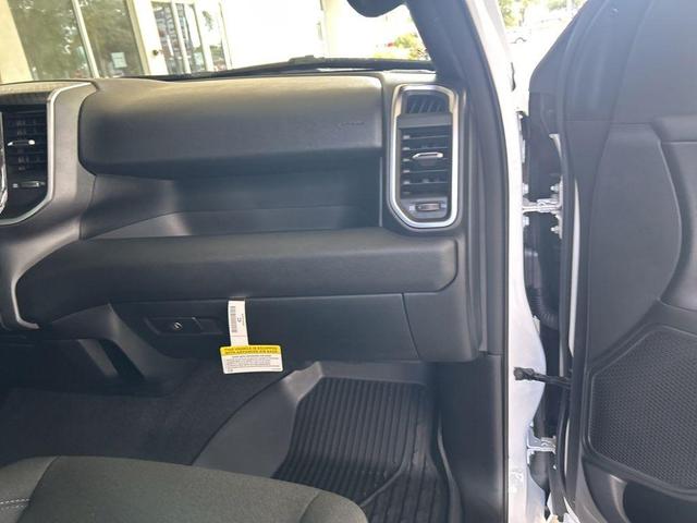 Photo of 2025 Bright White Clearcoat RAM 1500