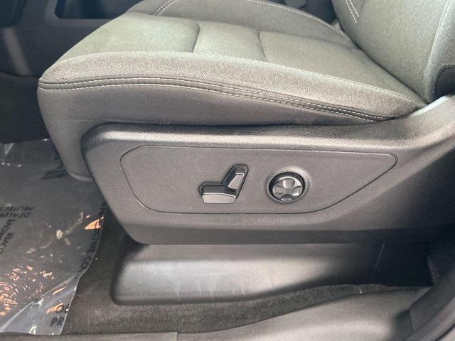 Photo of 2021 Diamond Black RAM 1500