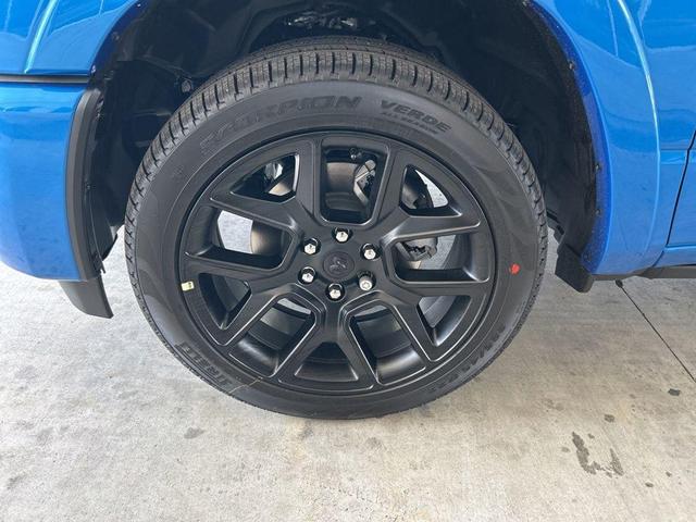 Photo of 2025 Hydro Blue Pearlcoat RAM 1500