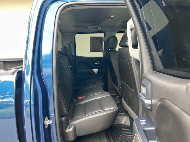 Photo of 2017 Deep Ocean Blue Metallic Chevrolet Silverado 1500