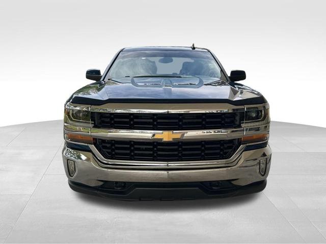 Photo of 2017 Deep Ocean Blue Metallic Chevrolet Silverado 1500