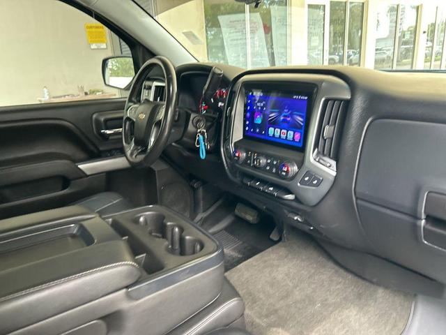 Photo of 2017 Deep Ocean Blue Metallic Chevrolet Silverado 1500