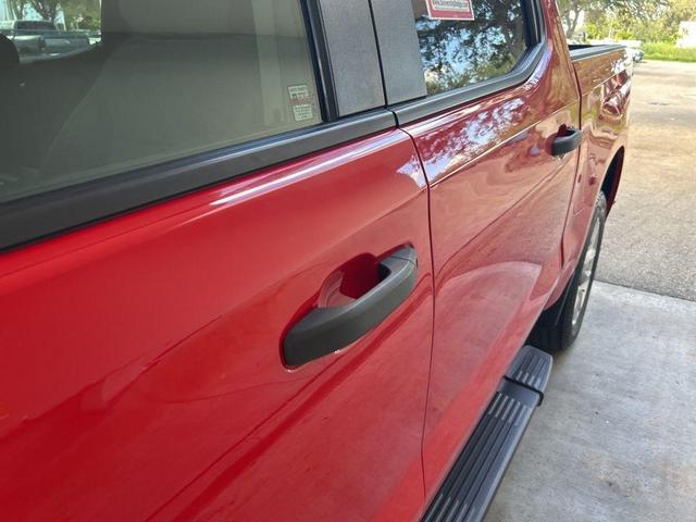 Photo of 2021 Red Chevrolet Silverado 1500