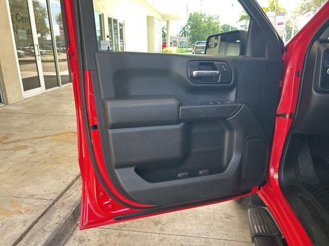 Photo of 2021 Red Chevrolet Silverado 1500