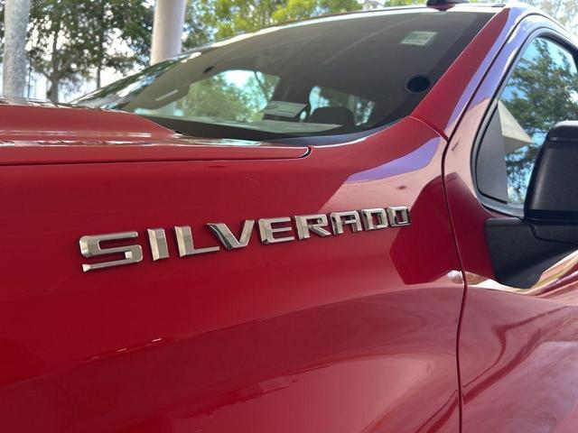 Photo of 2021 Red Chevrolet Silverado 1500
