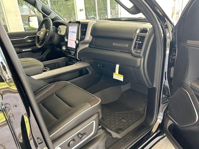 Photo of 2025 Diamond Black RAM 1500