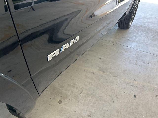 Photo of 2025 Diamond Black RAM 1500