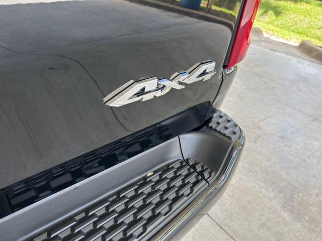 Photo of 2025 Diamond Black RAM 1500