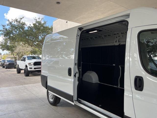 Photo of 2025 Bright White Clearcoat RAM ProMaster 2500