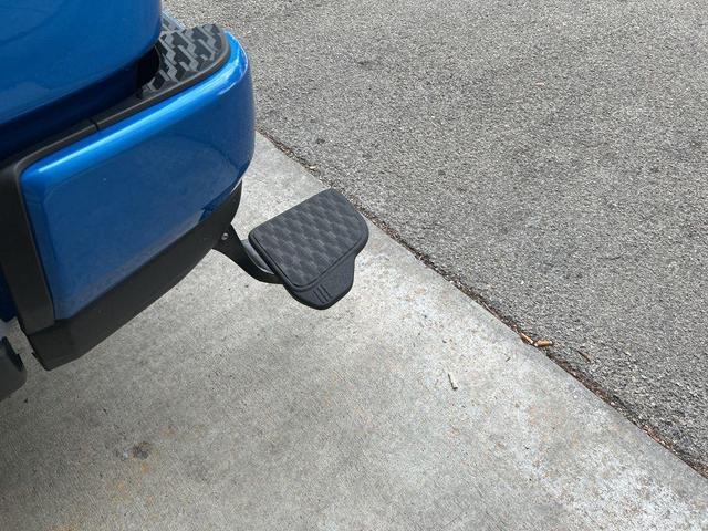 Photo of 2025 Hydro Blue Pearlcoat RAM 1500