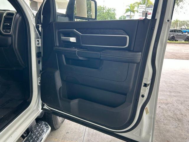 Photo of 2024 White RAM 2500